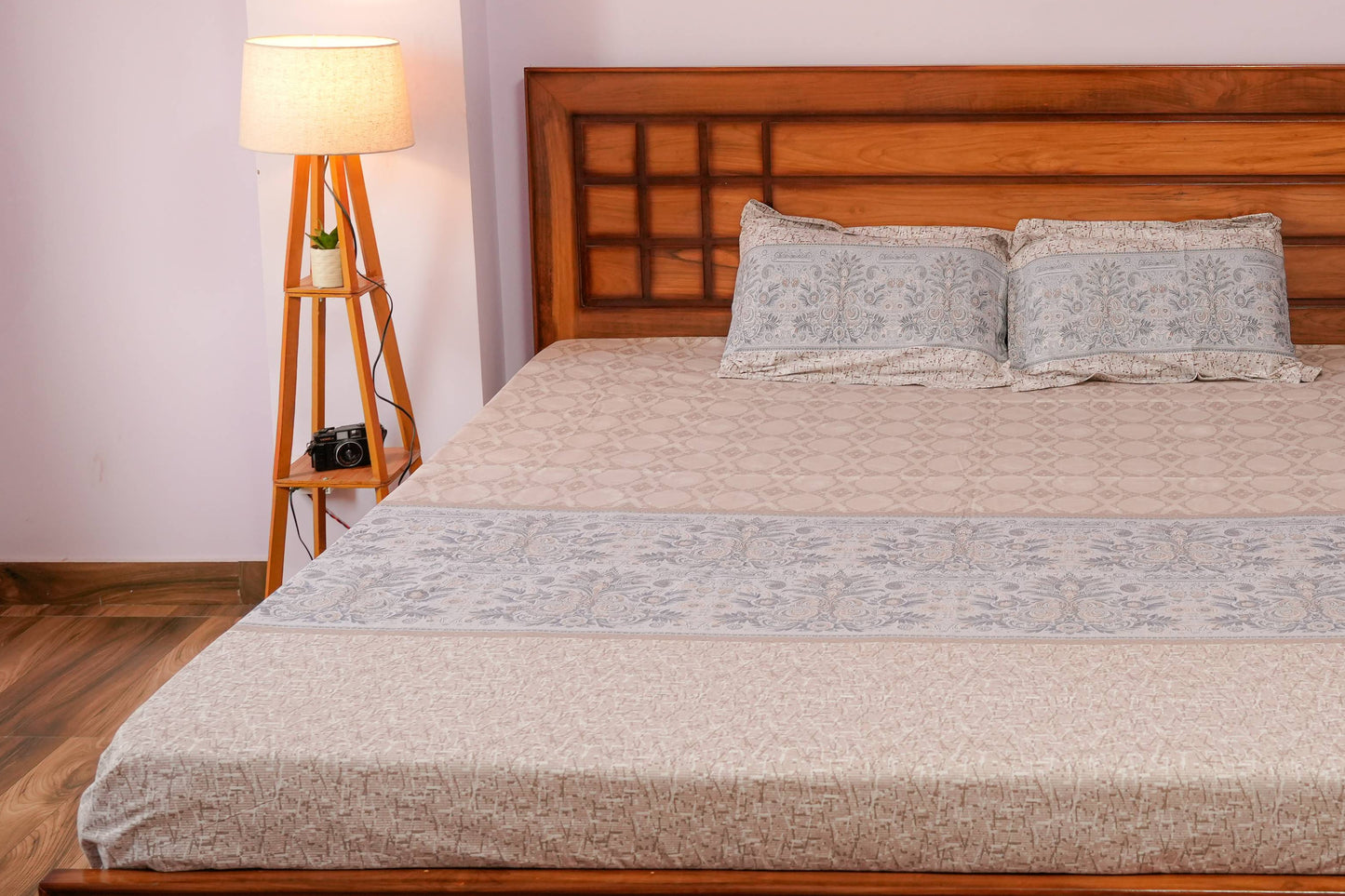 Floral Paisley Print Cotton Bedsheet (Beige)