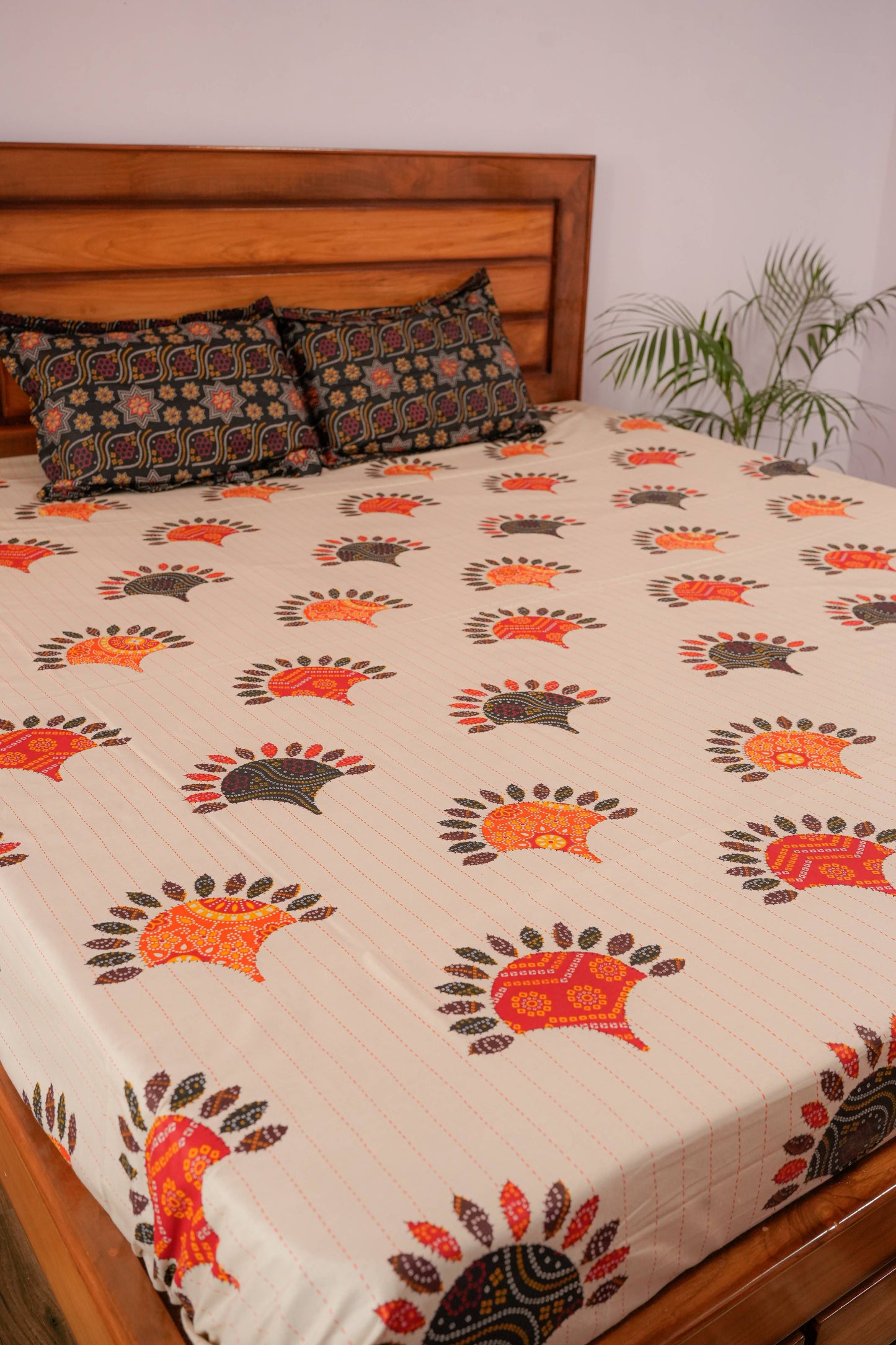 Chunri Patch Cotton Bedsheet (Beige)