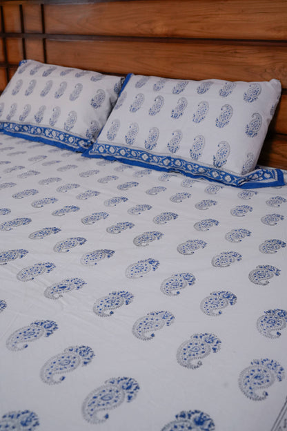 Paisley Print Hand Block Cotton Bedsheet (White)