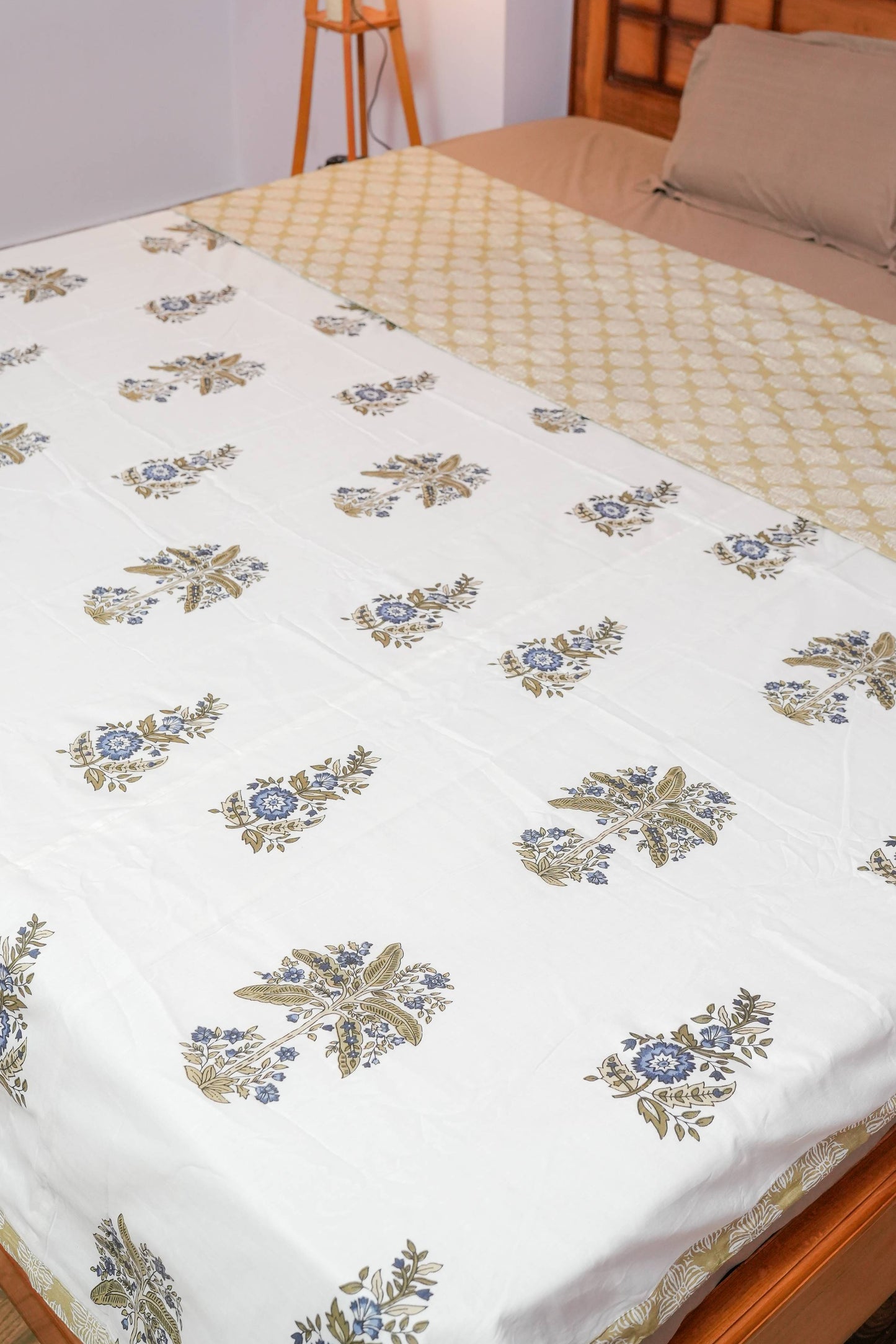 White Base Blue Floral Reversible Cotton Dohar (AC Blanket)